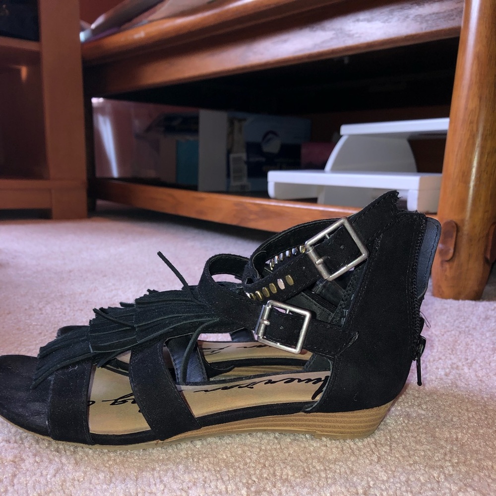 Sandals - Picture 3 of 3